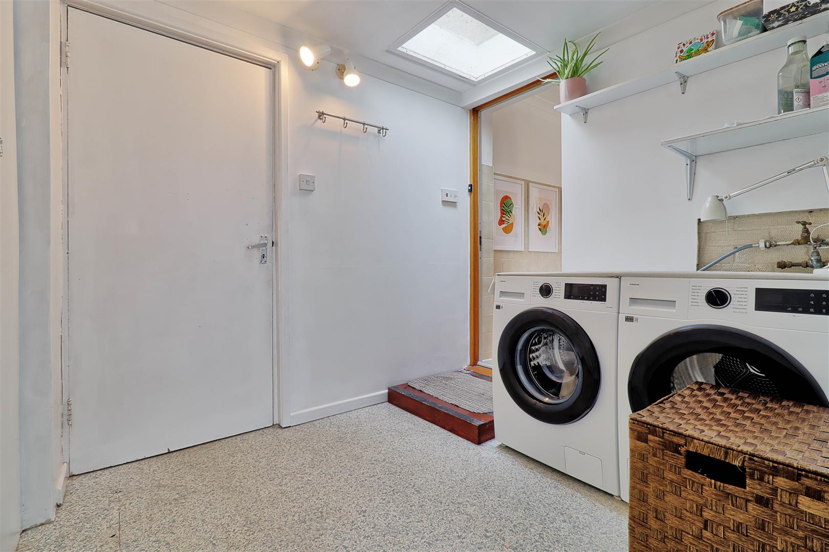 Izaak Walton Way, Cambridge